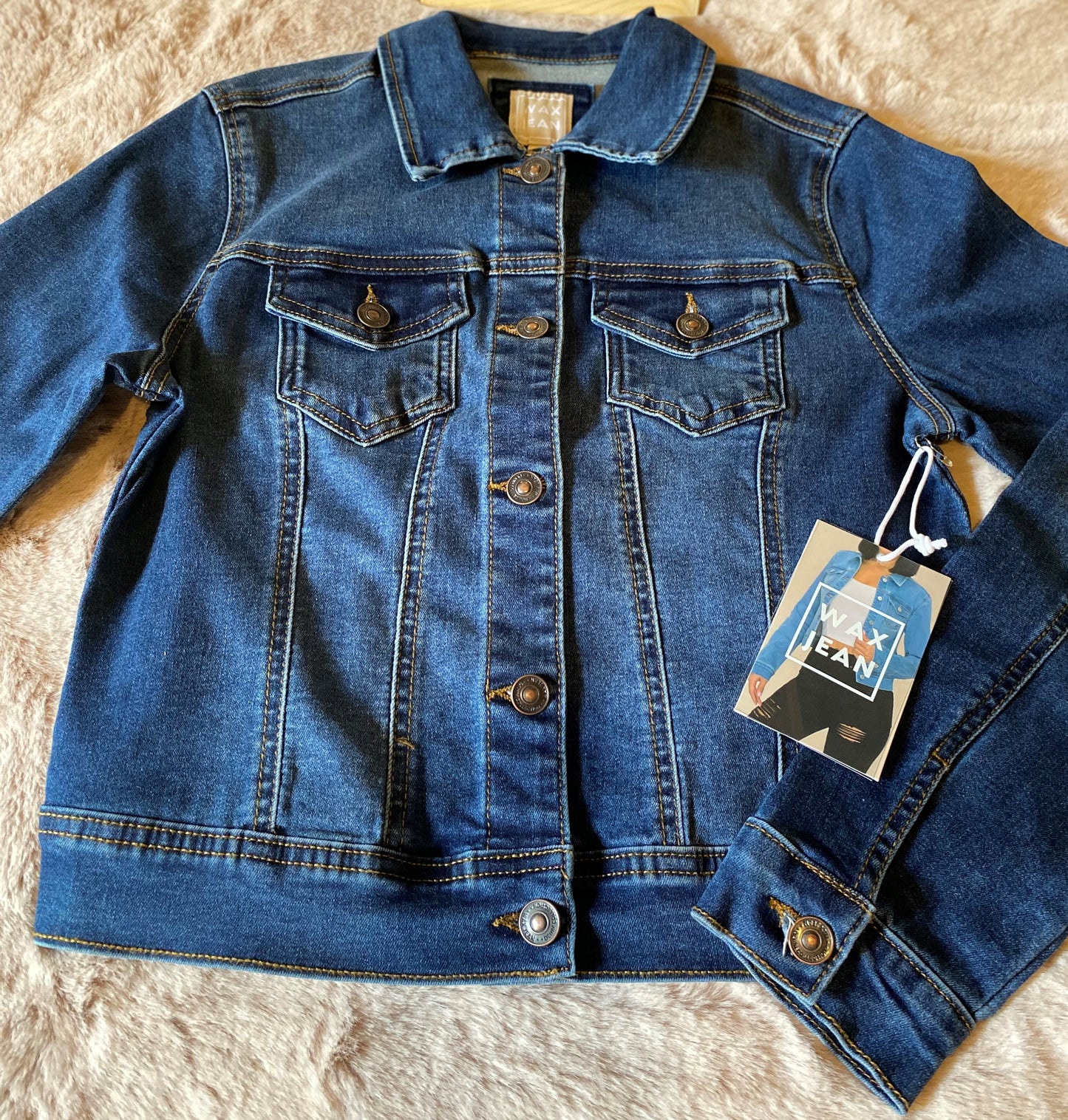 DENIM JACKET